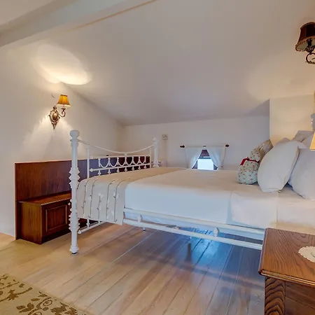 Hotel Kapari - Special Category