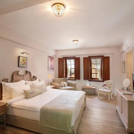 Kapari - Special Category Hotel 3*