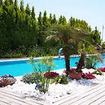 Kapari - Special Category Hotel
